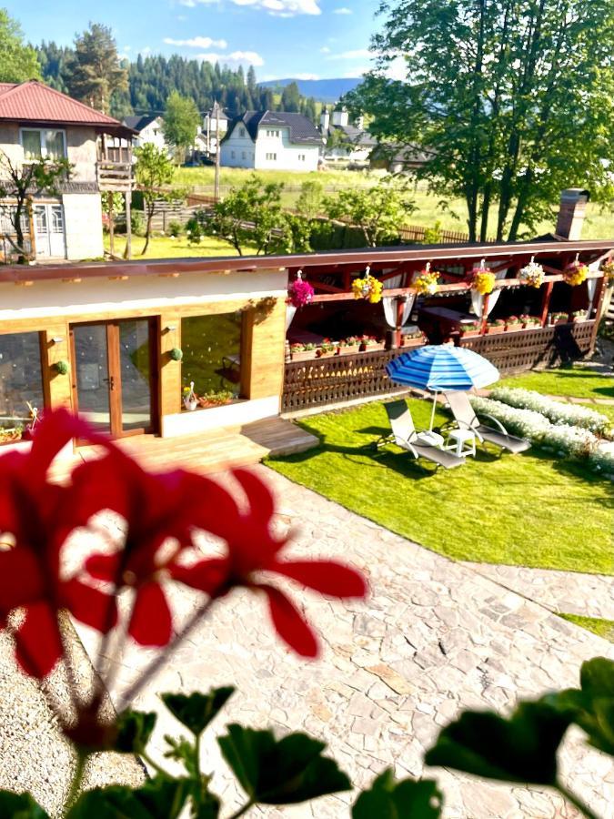 Готель Casa Carmen Дорна-Арінь Екстер'єр фото